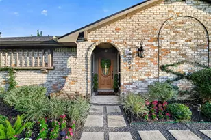 14003 Britoak Ln, Houston, TX 77079 - Photo 4