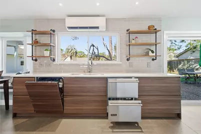 126 Pine Shadows Drive, Seabrook, TX 77586 - Photo 16