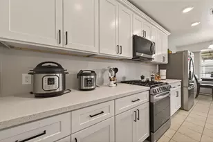 635 Coolwood Dr, Houston, TX 77013 - Photo 8