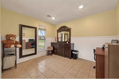 635 Coolwood Drive, Houston, TX 77013 - Photo 20