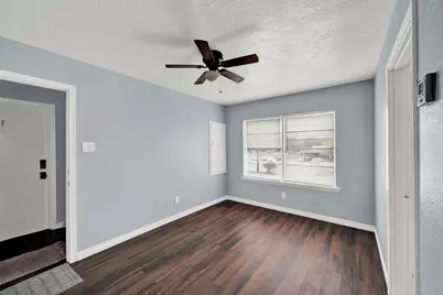 904 Beverly Ave Avenue #6, Pasadena, TX 77506 - Photo 2