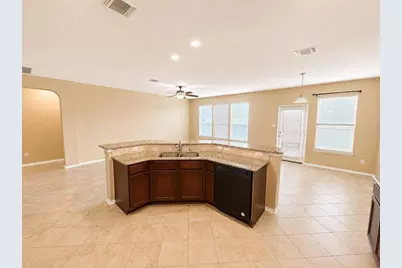 4000 Kings Canyon Drive, Taylor, TX 76574 - Photo 4