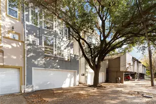 204 Marshall St, Houston, TX 77006 - Photo 1