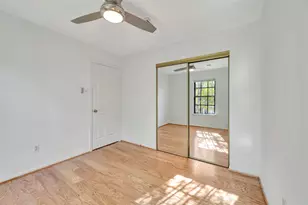 1434 Chestnut Springs Ln, Houston, TX 77062 - Photo 32