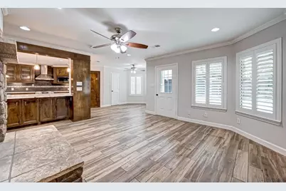 4026 Drummond Street, Houston, TX 77025 - Photo 16