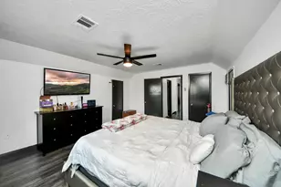 7407 Shiner Ln, Houston, TX 77072 - Photo 30