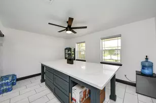 7407 Shiner Ln, Houston, TX 77072 - Photo 18