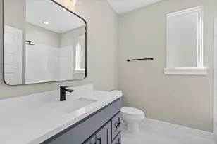 5817 Highland Sun Ln, Houston, TX 77091 - Photo 32