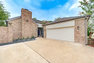 14207 Stokesmount Dr, Houston, TX 77077 - Photo 20