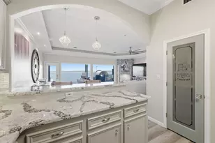 2 Regency Pt, Montgomery, TX 77356 - Photo 14