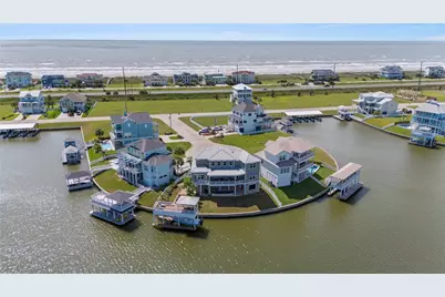 4103 Greenwing Teal Court, Galveston, TX 77554 - Photo 50