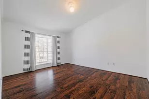 3770 Lovers Wood Ln, Houston, TX 77014 - Photo 10