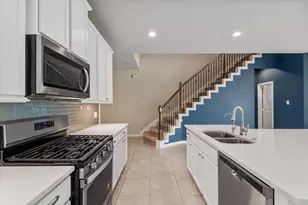 3736 Lancer Cir, Pearland, TX 77581 - Photo 10