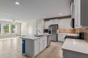 3736 Lancer Cir, Pearland, TX 77581 - Photo 4