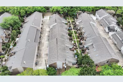 13958 Hollowgreen Drive #25, Houston, TX 77082 - Photo 32