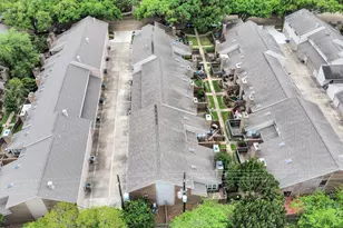 13958 Hollowgreen Dr, Houston, TX 77082 - Photo 32