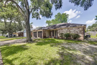 16131 White Star Drive, Houston, TX 77062 - Photo 4
