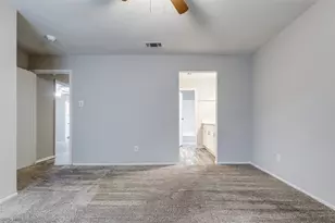 9707 Richmond Ave, Houston, TX 77042 - Photo 16