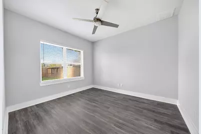 3732 Nathaniel Brown St, Houston, TX 77021 - Photo 8