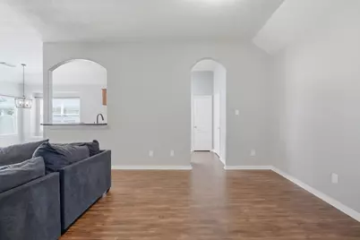 2313 Perkins Crossing Drive, Conroe, TX 77304 - Photo 6