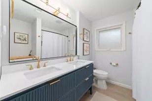 6435 Woodbrook Ln, Houston, TX 77008 - Photo 16