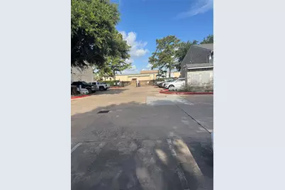 10821 Braes Bend Drive, Houston, TX 77071 - Photo 4