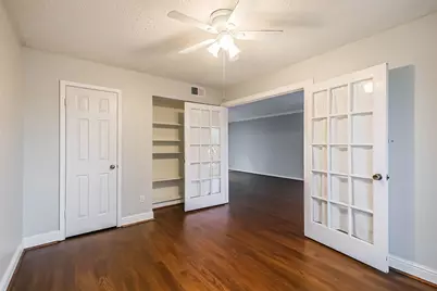 7575 Katy Freeway #101, Houston, TX 77024 - Photo 14
