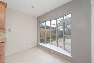 11415 Brook Meadows Ln, Stafford, TX 77477 - Photo 10