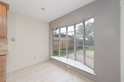 11415 Brook Meadows Lane, Stafford, TX 77477 - Photo 10