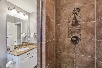 1205 Marine Drive, Galveston, TX 77550 - Photo 14