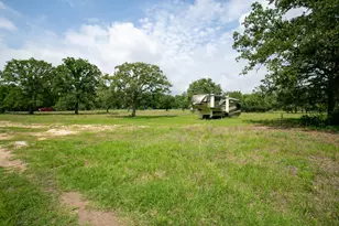 327 Teal Lake Dr, Caldwell, TX 77836 - Photo 10