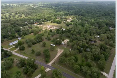 327 Teal Lake Drive, Caldwell, TX 77836 - Photo 6