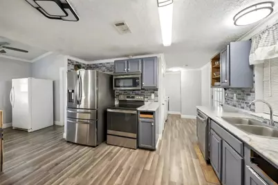 300 Hay Meadow Lane, Shepherd, TX 77371 - Photo 4