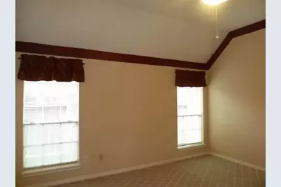 4542 Springfield Lakes Street, Sugar Land, TX 77479 - Photo 10