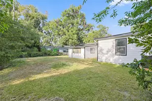 6714 E Bayou Dr, Hitchcock, TX 77563 - Photo 22