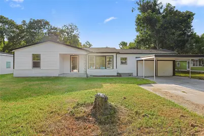 6714 E Bayou Drive, Hitchcock, TX 77563 - Photo 1