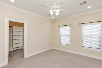 10658 Clearview Villa Place, Houston, TX 77025 - Photo 20