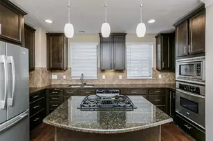 10658 Clearview Villa Pl, Houston, TX 77025 - Photo 16