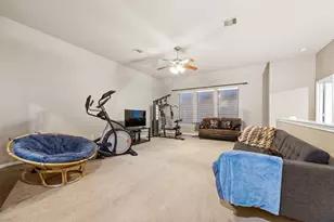 911 Vaulted Oak St, Houston, TX 77008 - Photo 20