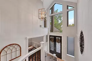 7426 Timberlake Dr, Sugar Land, TX 77479 - Photo 6