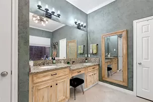 7426 Timberlake Dr, Sugar Land, TX 77479 - Photo 20