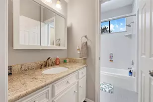 7426 Timberlake Dr, Sugar Land, TX 77479 - Photo 30