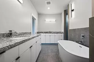 4217 Sherman St, Houston, TX 77003 - Photo 26