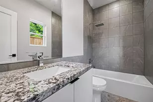 4217 Sherman St, Houston, TX 77003 - Photo 10