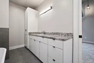 4217 Sherman St, Houston, TX 77003 - Photo 24