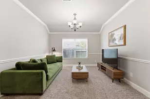 10118 Bitternut Hickory Ln, Tomball, TX 77375 - Photo 8