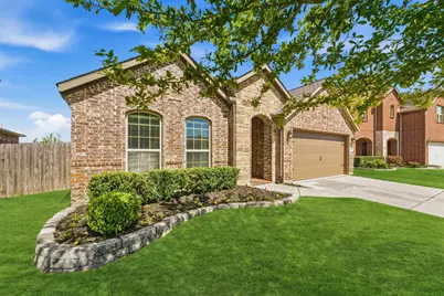 10118 Bitternut Hickory Lane, Tomball, TX 77375 - Photo 2