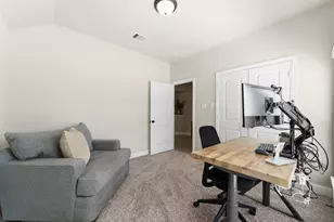 10118 Bitternut Hickory Ln, Tomball, TX 77375 - Photo 6