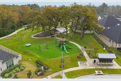 15115 Bank Swallow Place, Magnolia, TX 77354 - Photo 10