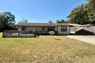 104 Zube, Jasper, TX 75951 - Photo 1